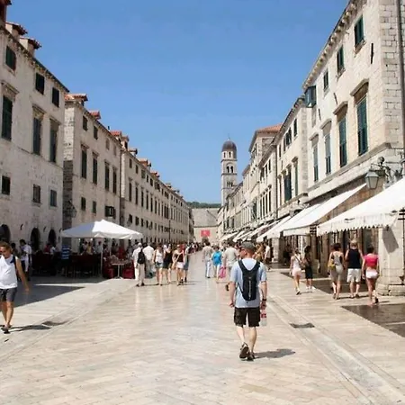 New Deluxe Jacuzzi Ana *