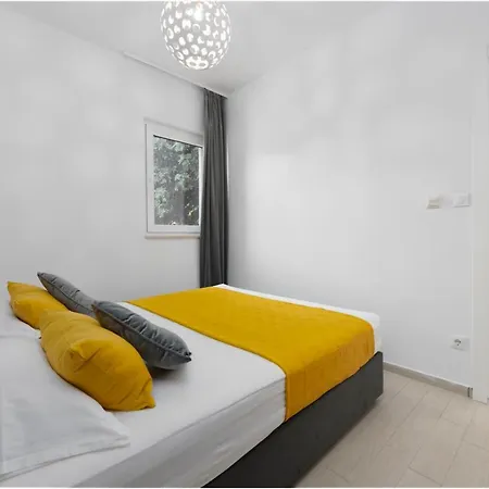 New Deluxe Jacuzzi Ana * Ragusa