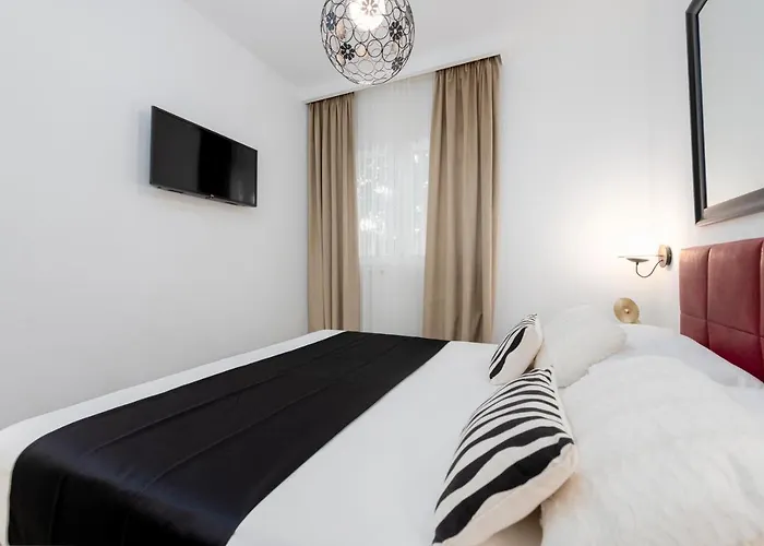 New Deluxe Jacuzzi Ana