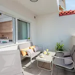 Apartment New Deluxe Jacuzzi Ana *