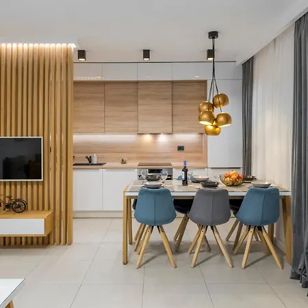 New Deluxe Jacuzzi Ana *