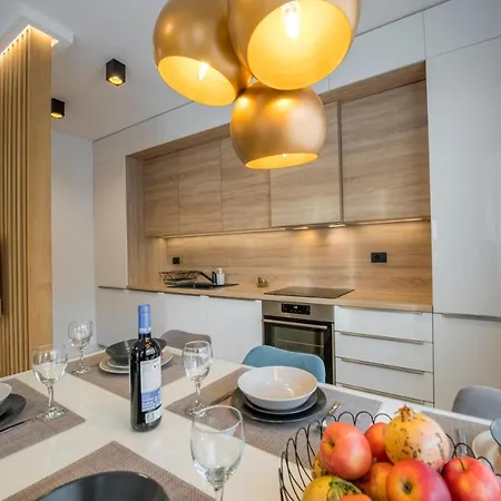 New Deluxe Jacuzzi Ana