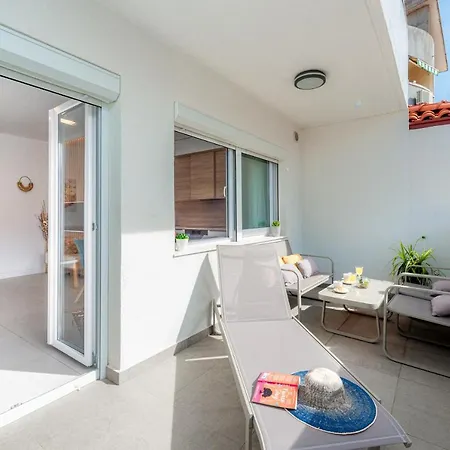 New Deluxe Jacuzzi Ana