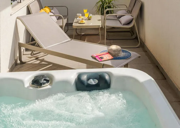 公寓 New Deluxe Jacuzzi Ana 杜布罗夫尼克